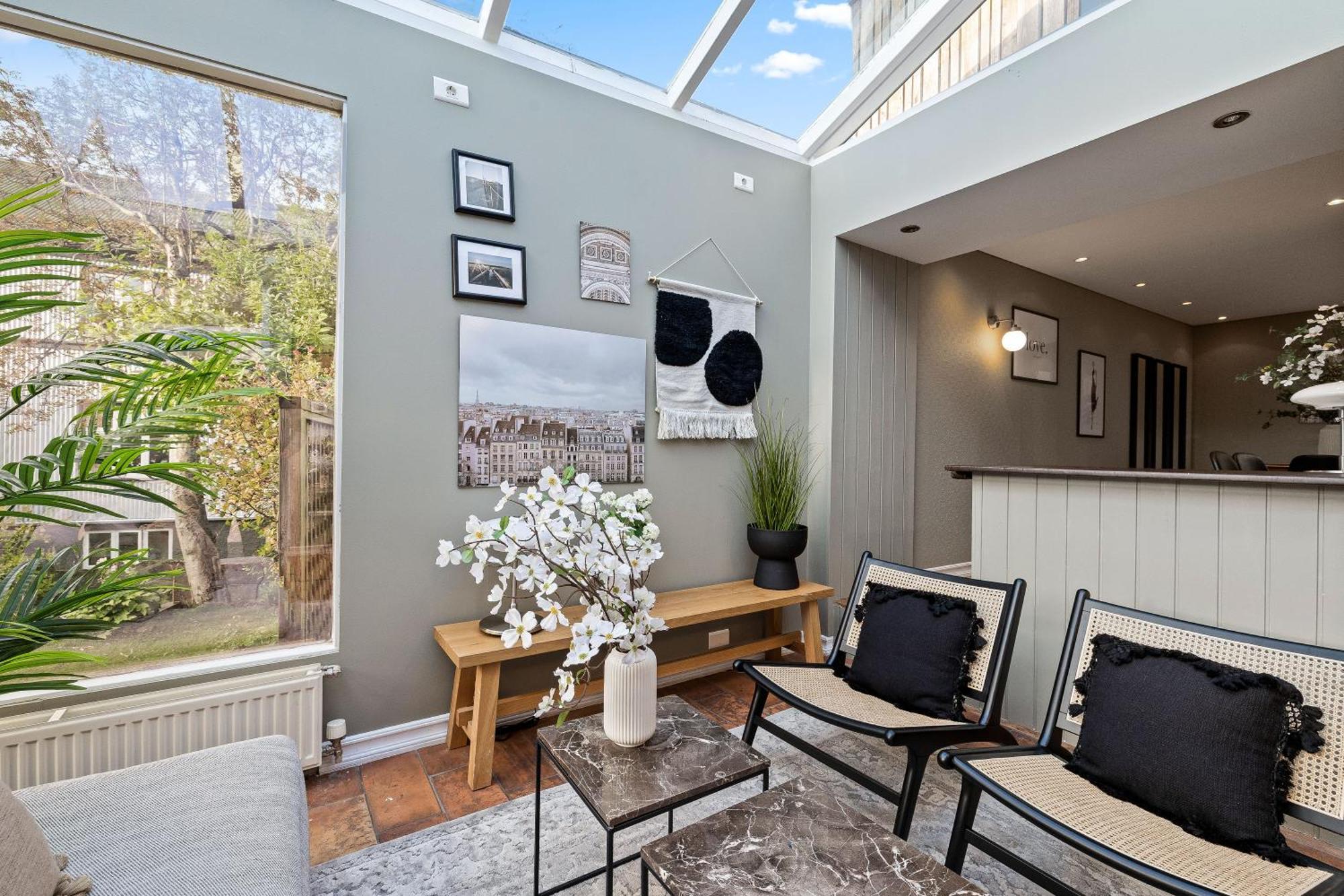 Massive Villa In Downtown Reykjavik With A Sauna Bagian luar foto